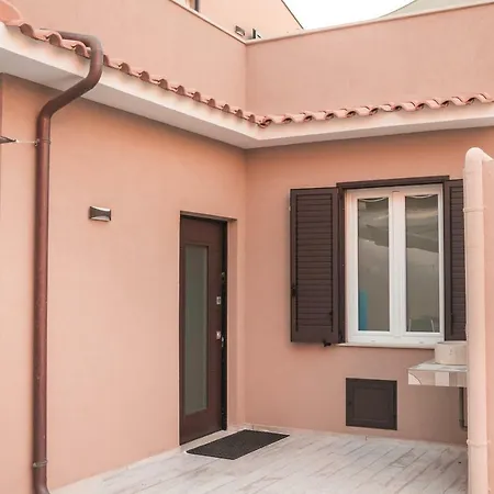 Sea Front House - Tono